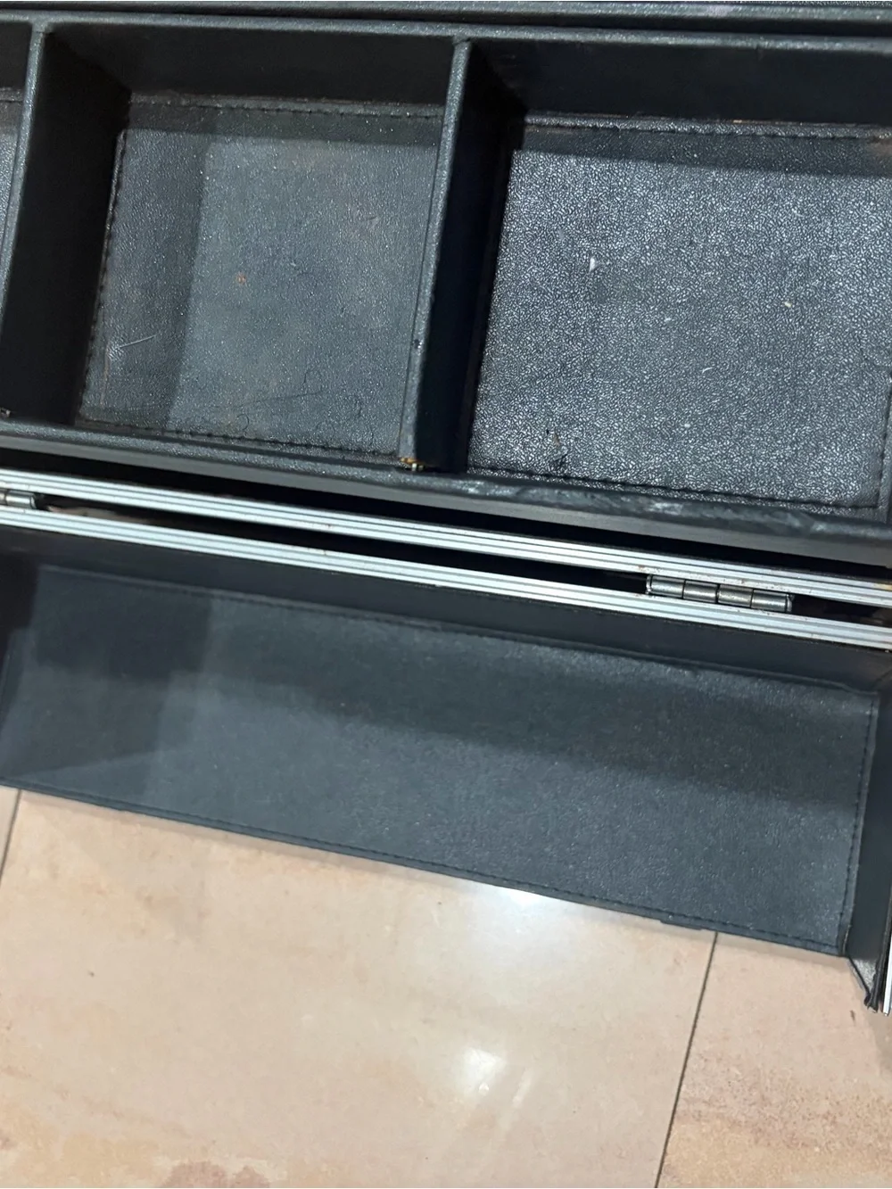 Professional Black Aluminum Makeup Equipment Case
